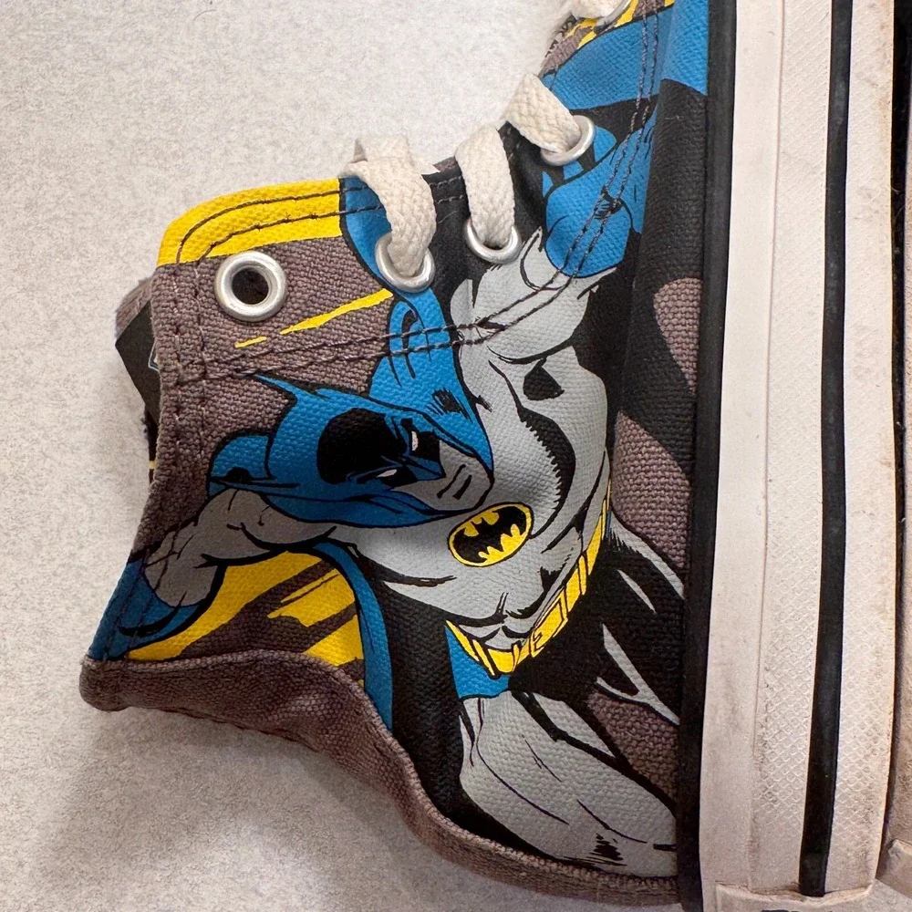 Converse All Star Batman Comic‎ High Top Sneaker Shoes Size Youth 1